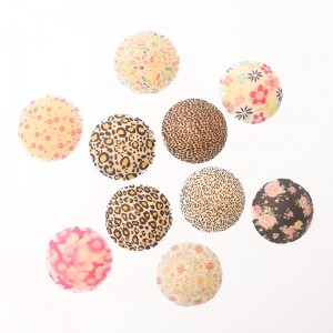 Silicone nipple cover with pattern