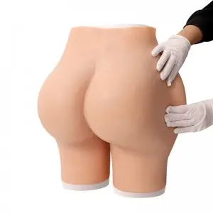 Faken Butt